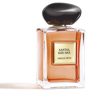 Armani Prive高級訂製淡香水花園系列，東方紅木香氛，7500元／100ml。（Armani提供）